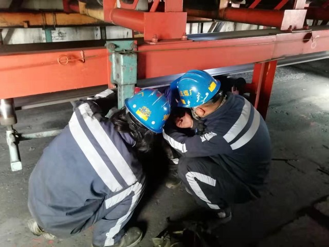 陜煤建設(shè)洗選煤運營公司紅柳林洗煤廠項目部：節(jié)前檢修保生產(chǎn)，精益求精攻克難