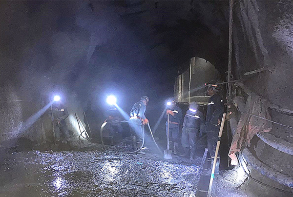 陜煤建設(shè)礦建三公司崔木項(xiàng)目部：春節(jié)不停工，力爭“開門紅”