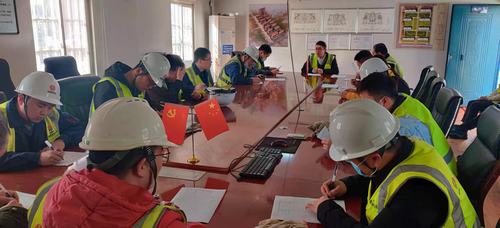 奮進正當時,陜煤建設銅煤公司以安全檢查吹響節(jié)后復工“集結(jié)號”