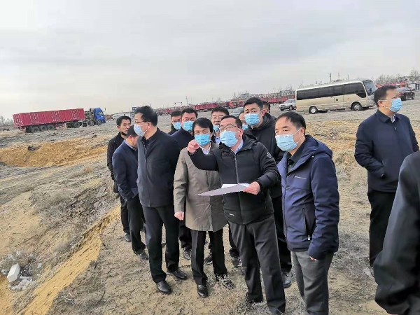 榆林市副市長(zhǎng)一行蒞臨靖神鐵路施工現(xiàn)場(chǎng)調(diào)研考察