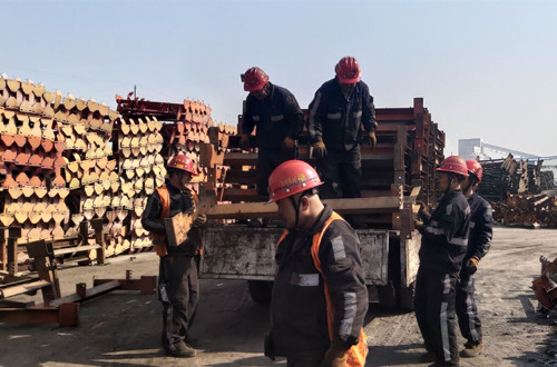 陜煤建設(shè)機電安裝公司神府項目部“兩手抓”力保施工安全進度