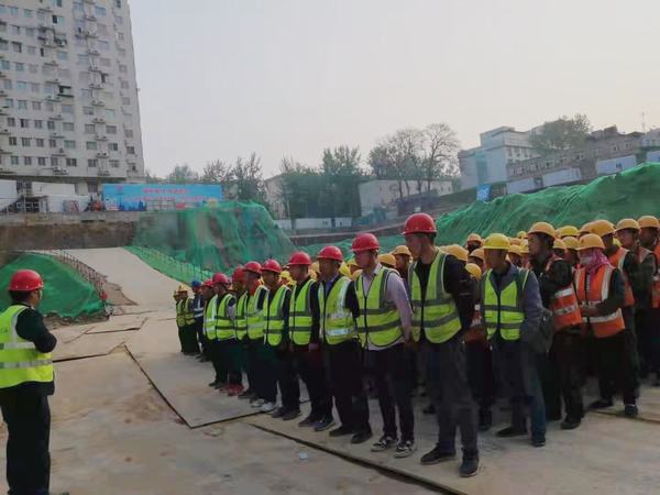 陜煤建設(shè)韓城分公司土建二項目部：“三查”行動讓勞務(wù)工安心、暖心、舒心每一天