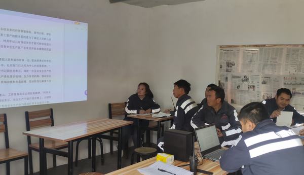 陜煤建設洗選煤運營公司銅川制沙運營項目部：加強安全教育培訓，提高人員安全意識