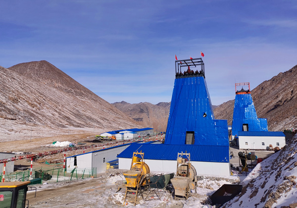 【五一項(xiàng)目建設(shè)專題十三】陜煤建設(shè)礦建三公司：喜迎五一，天山項(xiàng)目建設(shè)大干正酣！