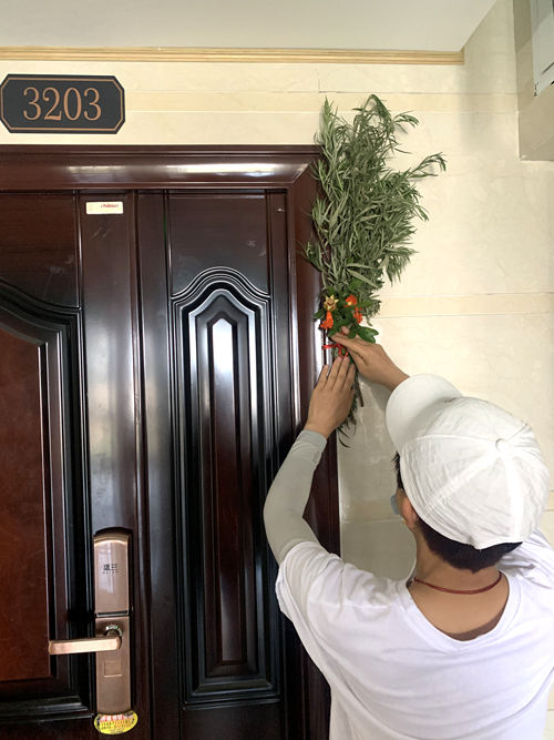 陜煤建設(shè)公司開(kāi)展“艾葉飄香、情滿端午”活動(dòng)