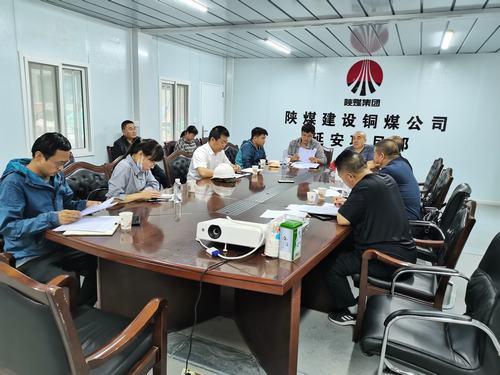 陜煤建設(shè)銅煤公司承建的延安保育院劇場順利通過主體工程驗(yàn)收