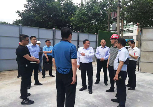 咸陽市副市長王靖蒞臨陜煤建設承建的咸陽城市停車場BOT項目調(diào)研指導