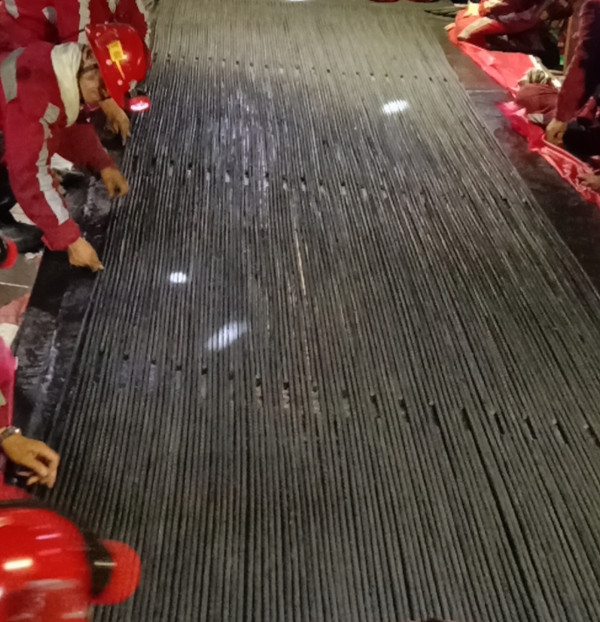 陜煤建設機電安裝公司提前10個小時完成曹家灘煤礦主斜井膠帶機檢修任務