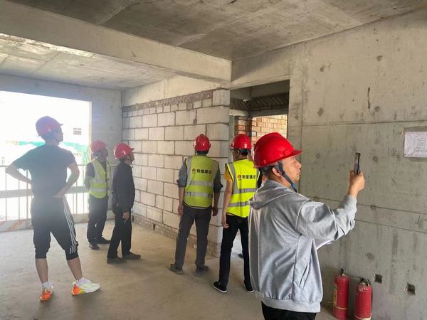 陜煤建設(shè)銅煤公司加強(qiáng)項(xiàng)目管理，全面提升項(xiàng)目履約管理水平