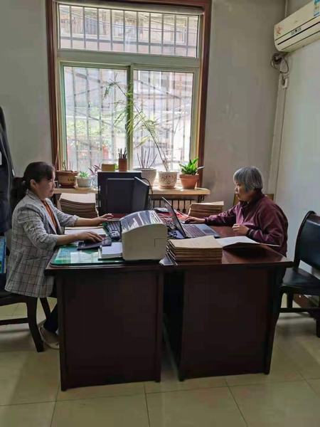 陜煤建設(shè)銅煤公司學(xué)黨史見(jiàn)實(shí)效 銷(xiāo)毀超期檔案“嚴(yán)陣以待”