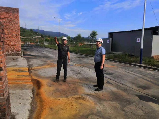 趙敬凱深入陜煤建設(shè)洗選煤運(yùn)營公司左權(quán)洗煤廠項目部指導(dǎo)工作