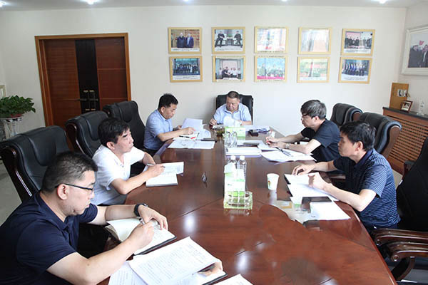 陜煤建設(shè)召開機(jī)關(guān)各部門上半年工作匯報會