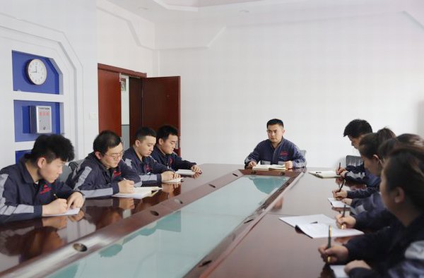 陜煤建設(shè)洗選煤運(yùn)營公司紅柳林洗煤廠項(xiàng)目部:“三部曲”奏響輔助運(yùn)輸安全歌