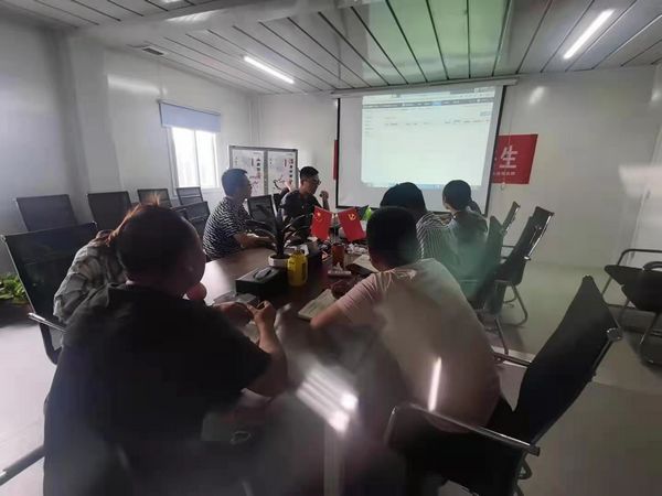 陜煤建設(shè)天工公司渭陽佳苑項(xiàng)目部“數(shù)字平臺+現(xiàn)場互動”提升崗位技能