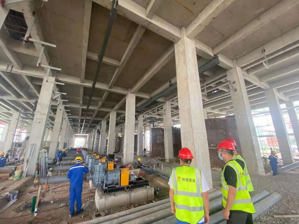 牢記初心使命、砥礪奮進前行