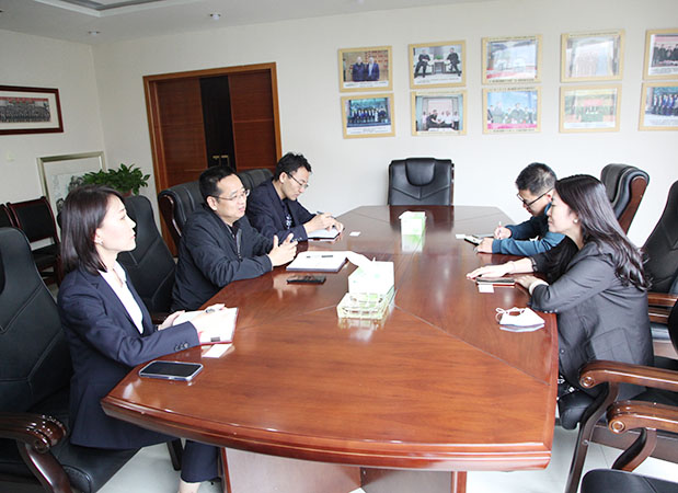 陜煤建設(shè)與中國華融資產(chǎn)管理股份有限公司陜西省分公司座談交流