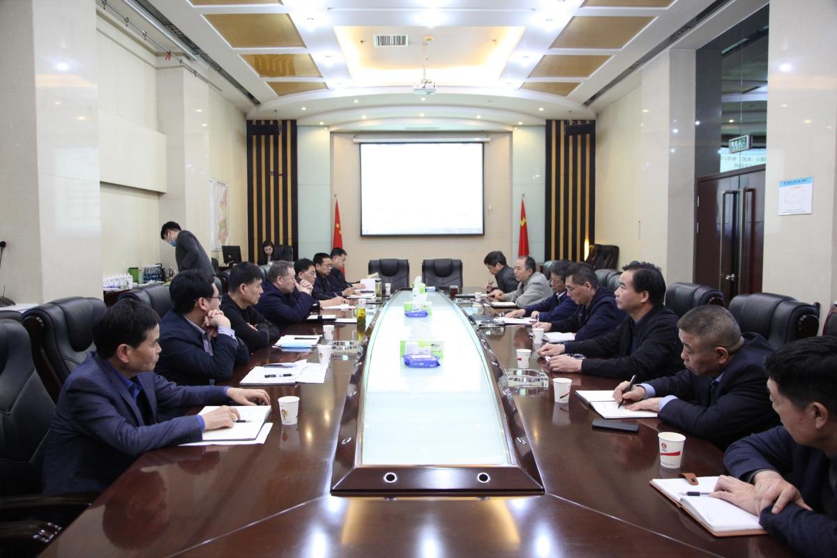 陜煤建設(shè)召開對(duì)標(biāo)學(xué)習(xí)陜五建集團(tuán)研討交流會(huì)