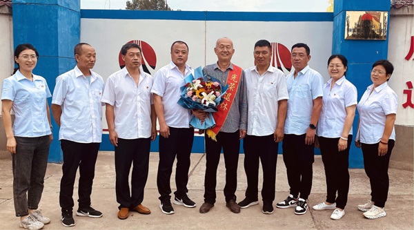 陜煤建設(shè)澄合分公司物資設(shè)備管理部:全員暖心送戰(zhàn)友 陽(yáng)關(guān)山水再一程