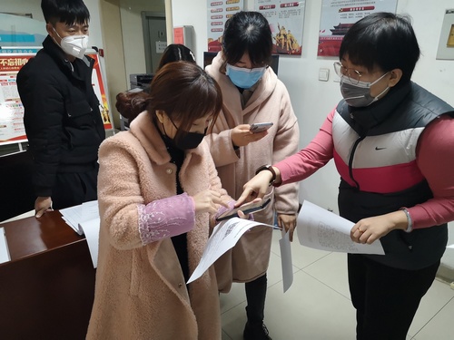 陜煤建設(shè)路橋分公司:關(guān)愛(ài)職工,從點(diǎn)亮“微心愿”做起