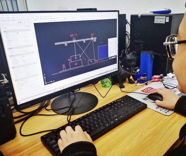 陜煤建設(shè)洗選煤運(yùn)營(yíng)公司左權(quán)洗煤廠項(xiàng)目部：更換篩籃趕生產(chǎn) 安全質(zhì)量?jī)墒肿?></div>
                                <div   id=