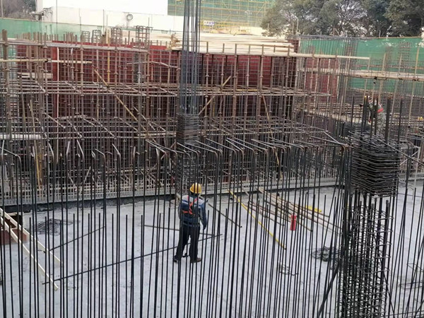 陜煤建設機電安裝公司渭化項目部戰(zhàn)“疫”保“產(chǎn)”在行動