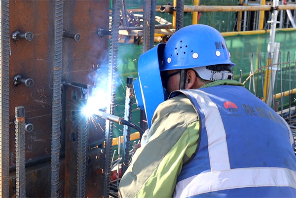 陜煤建設(shè)咸陽(yáng)分公司灃西新城第五學(xué)校項(xiàng)目積極探索新技術(shù)應(yīng)用之“道”