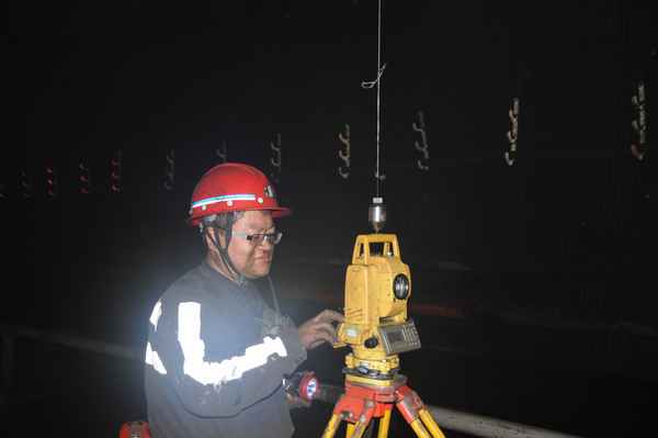 陜煤建設(shè)煤礦運(yùn)營服務(wù)分公司：“搶抓機(jī)遇促生產(chǎn) 服務(wù)煤礦塑品牌”勞動競賽火熱開啟