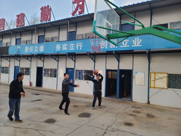 陜煤建設(shè)銅煤公司第一項(xiàng)目部：學(xué)史力行辦實(shí)事，這樣的項(xiàng)目部也很暖！