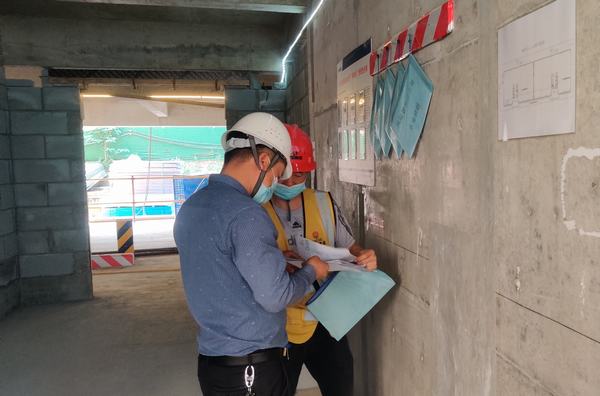 西安市住建局專家組一行蒞臨韓南韓北城中村改造DK4項目檢查指導工作