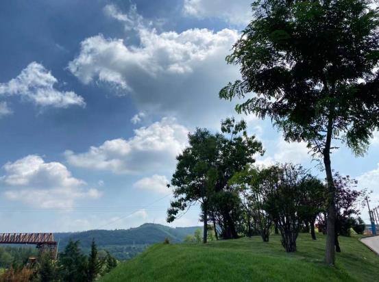 不負(fù)春光，美好自來(lái)