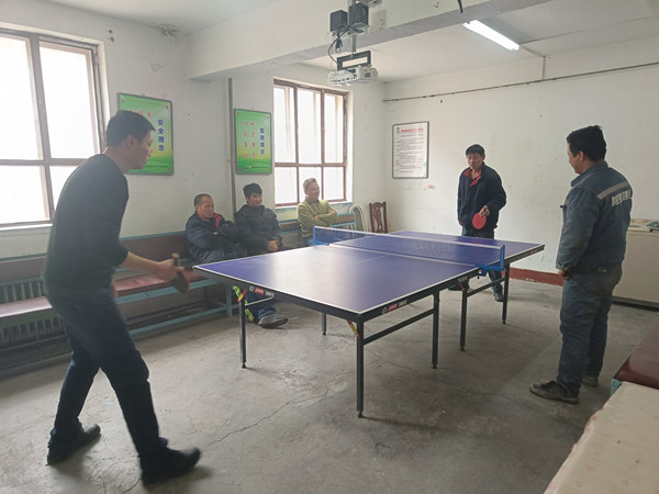 陜煤建設(shè)機(jī)電安裝公司 ：其樂(lè)融融過(guò)“五一”