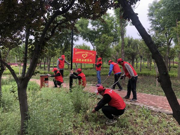 陜煤建設澄合分公司發(fā)揚志愿服務精神助力環(huán)境保護