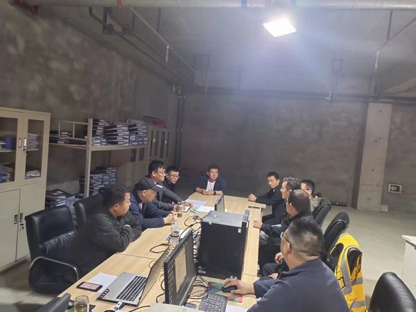 陜煤建設銅煤公司延安項目部開展“以青春之名愛崗敬業(yè)”主題討論活動