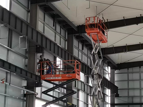 讓陜煤建設(shè)旗幟在成阿工業(yè)園飄揚(yáng)