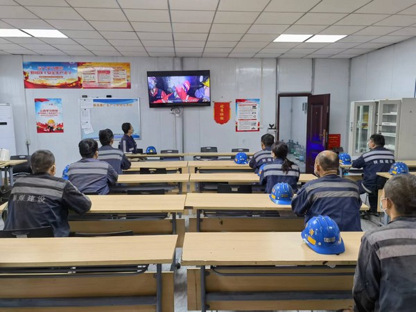 陜煤建設洗選煤運營公司紅柳林洗煤廠項目部：“三部曲”吹響安全生產(chǎn)“集結(jié)號”