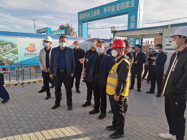 鄂托克旗旗委副書(shū)記、政府旗長(zhǎng)王國(guó)泉一行蒞臨陜煤建設(shè)內(nèi)蒙古分公司第二項(xiàng)目部檢查指導(dǎo)工作