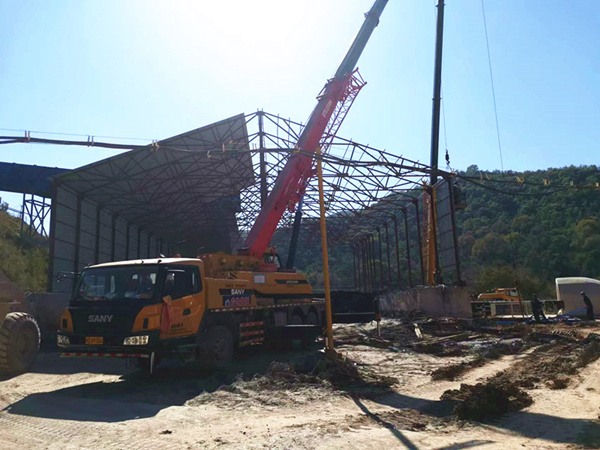 陜煤建設礦建三公司崔木項目排矸場大棚工程順利完工