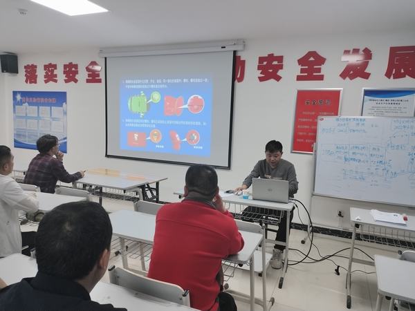 陜煤建設(shè)礦建二公司三維管理保安全