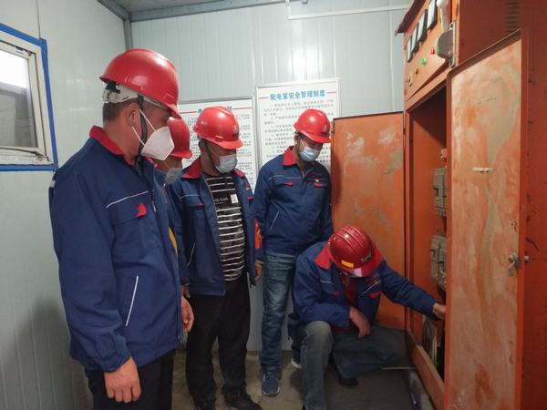 陜煤建設(shè)韓城分公司土建九項(xiàng)目部做好“三大員”奏響安全生產(chǎn)強(qiáng)音