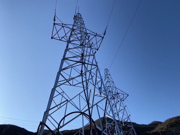 陜煤建設(shè)設(shè)計(jì)研究院：南主扇137號(hào)線路改道及毛石墻護(hù)坡基礎(chǔ)加固工程順利通過竣工驗(yàn)收