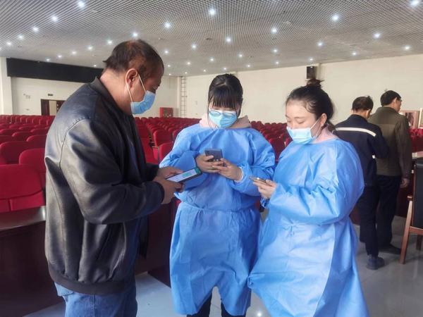 陜煤建設(shè)礦建二公司車村項目部：抗疫保產(chǎn)姊妹花