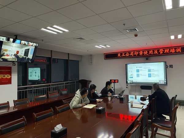 人人上講臺(tái) 個(gè)個(gè)當(dāng)“專家”