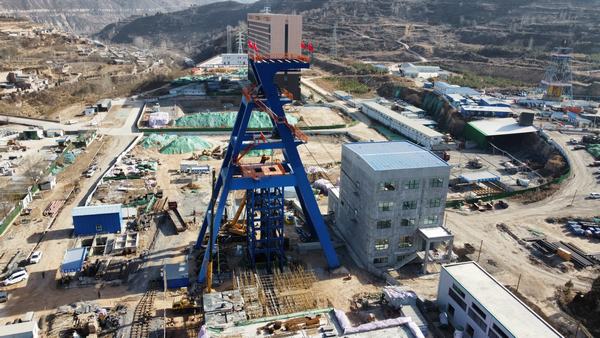 陜煤建設礦建二公司“雙突”煤層揭煤側記