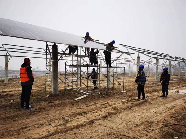 <strong>陜煤建設(shè)西北分公司：滿地霜華濃似雪， 工程建設(shè)“不減速”</strong>