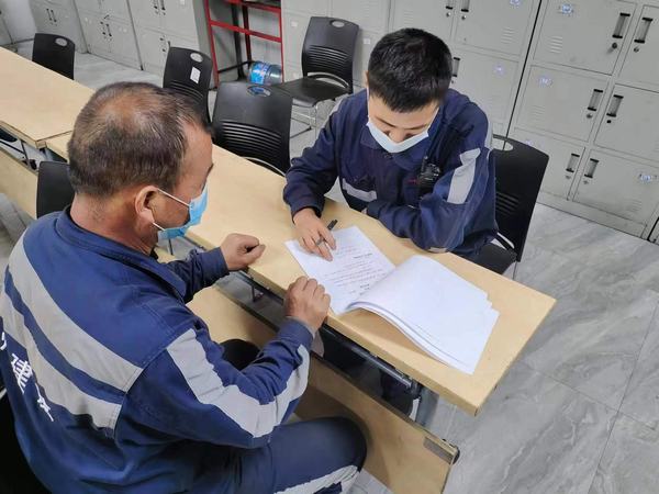 陜煤建設洗選煤運營公司紅柳林洗煤廠項目部： “細、實、嚴”三字訣 保安全 促生產(chǎn)