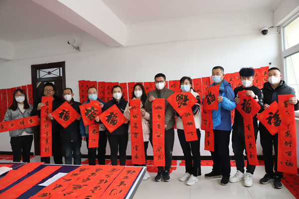 陜煤建設(shè)機(jī)電安裝公司開(kāi)展“迎新納?！彼痛郝?lián)活動(dòng)