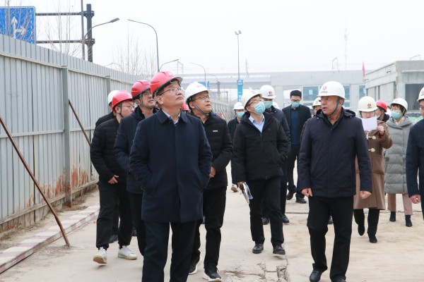 陜西省西咸新區(qū)灃西新城開發(fā)建設（集團）有限公司領(lǐng)導班子深入灃西新城第五學校項目調(diào)研指導工作