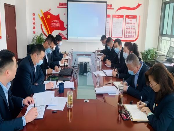 陜煤建設(shè)綠宇公司：三強(qiáng)化讓農(nóng)民工告別：憂“酬”煩“薪”