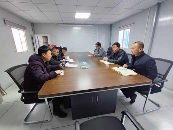 陜煤建設(shè)路橋分公司彬長項目部“三到位”讓農(nóng)民工勞有所得 ，不再“憂酬煩薪”