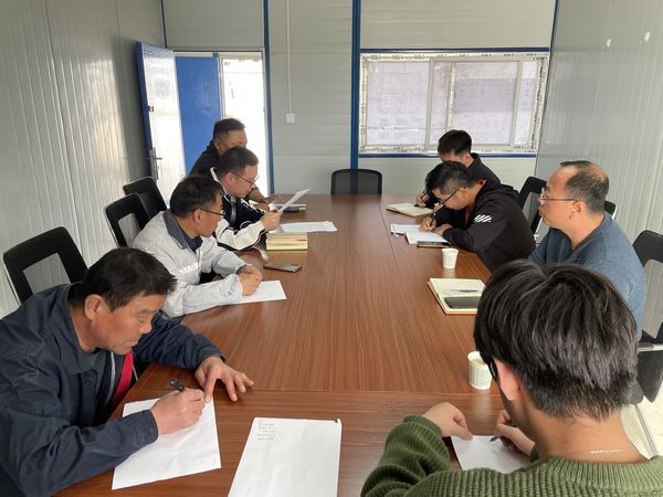 陜煤建設(shè)天工公司新疆第一項(xiàng)目部：靶心向內(nèi)挖潛力，開(kāi)足馬力搞建設(shè)